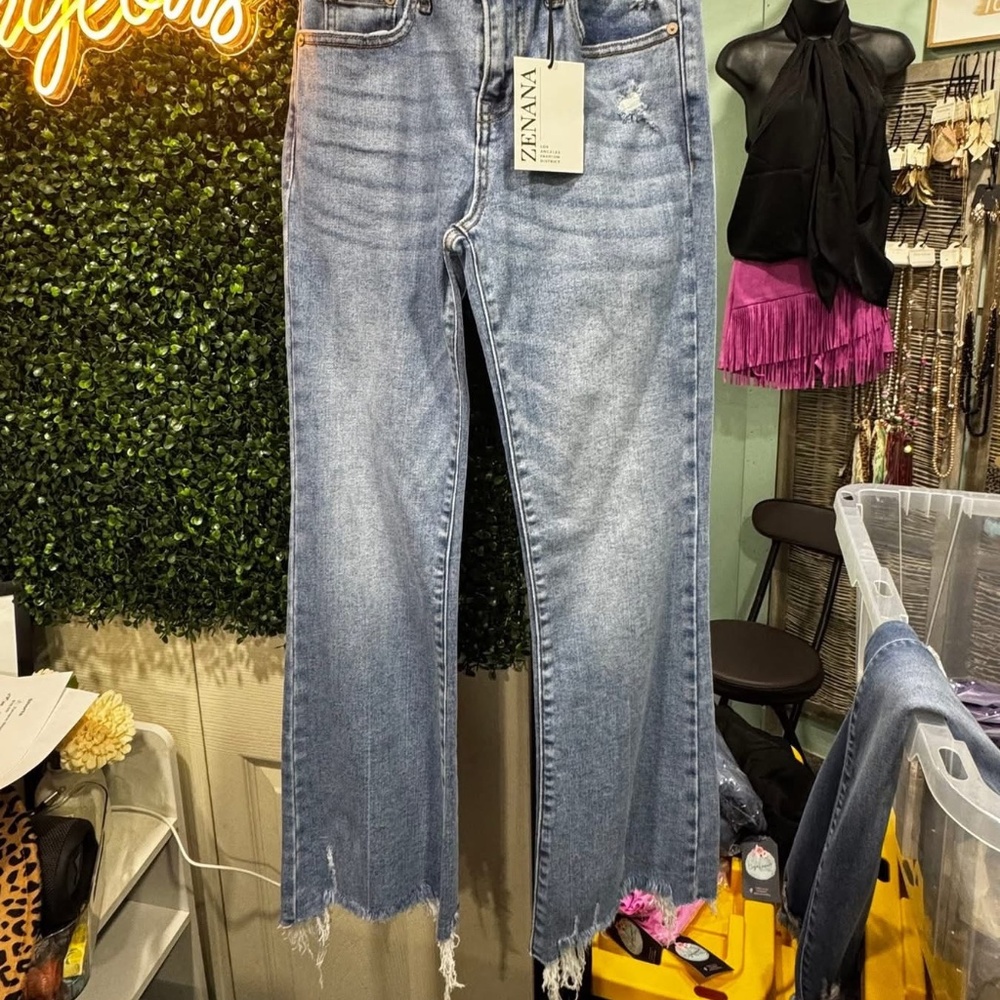Zenana Cropped Flare Jeans